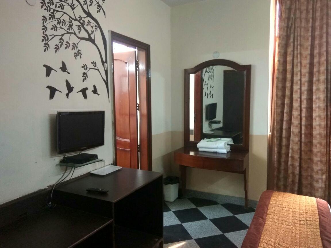 A New Delhi Hotel Orchid Garden Dış mekan fotoğraf